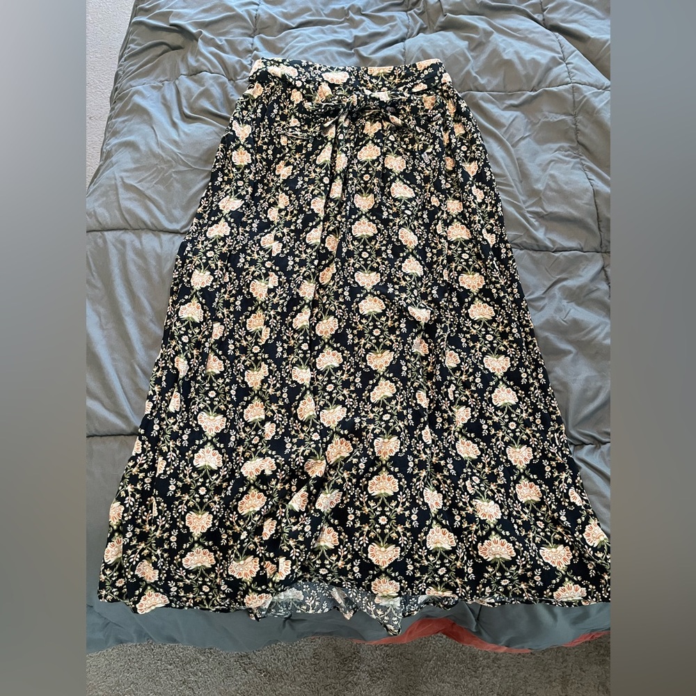 Long American eagle skirt